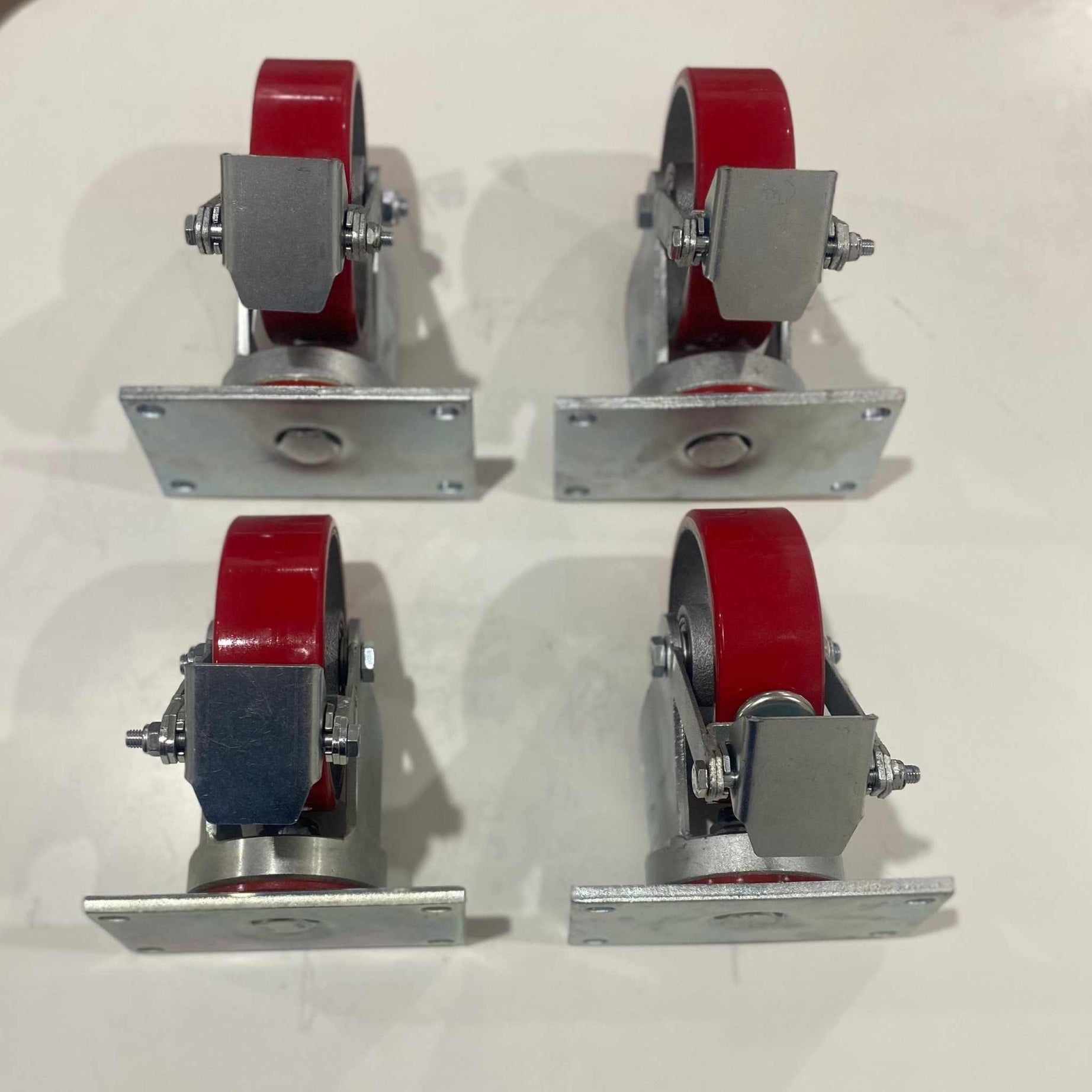 “Quick-lock castors set of 4 – 150mm polyurethane cast iron wheels”